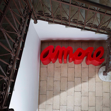 AMORE